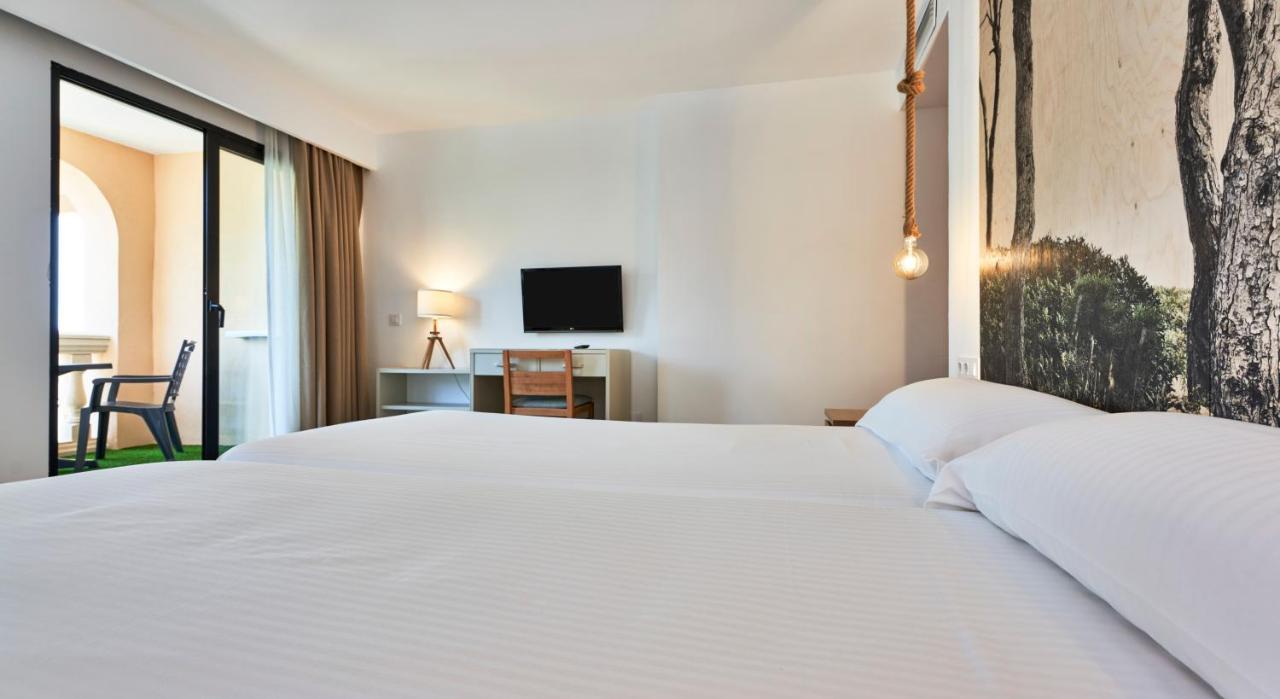 קניאמל Apartamentos S'Olivera מראה חיצוני תמונה