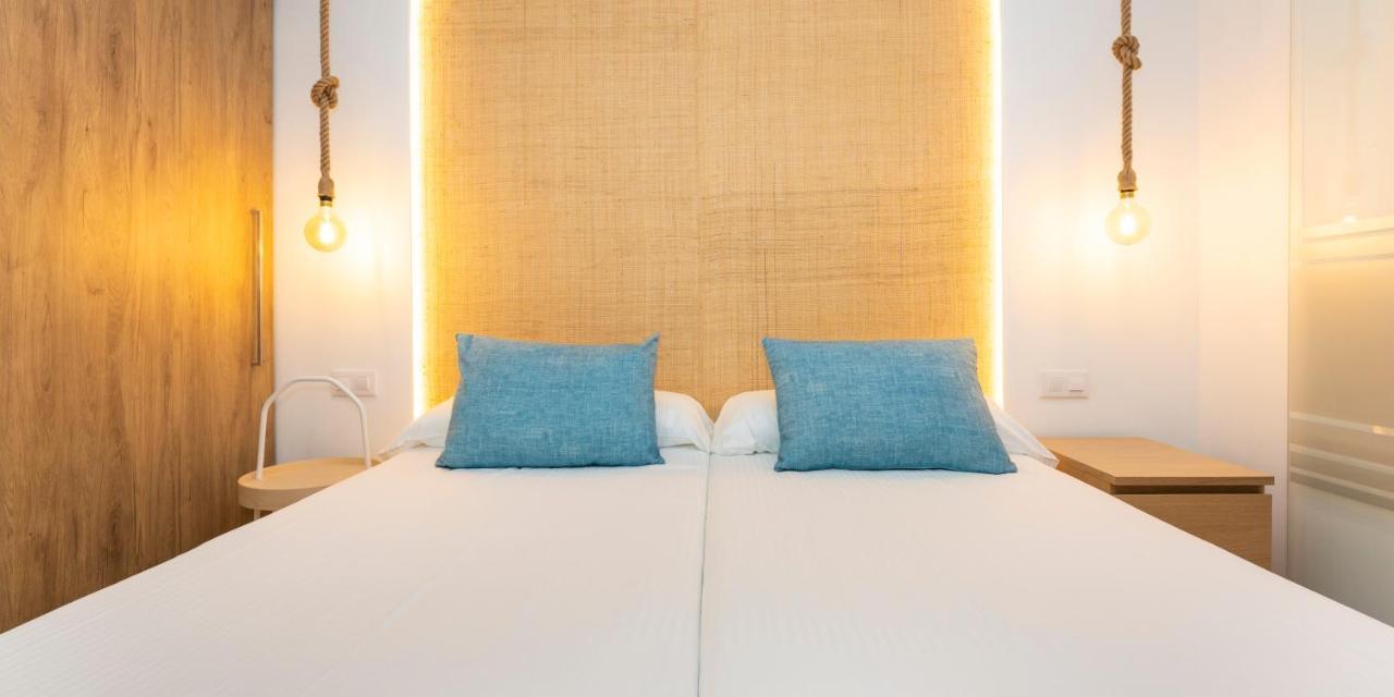 קניאמל Apartamentos S'Olivera מראה חיצוני תמונה