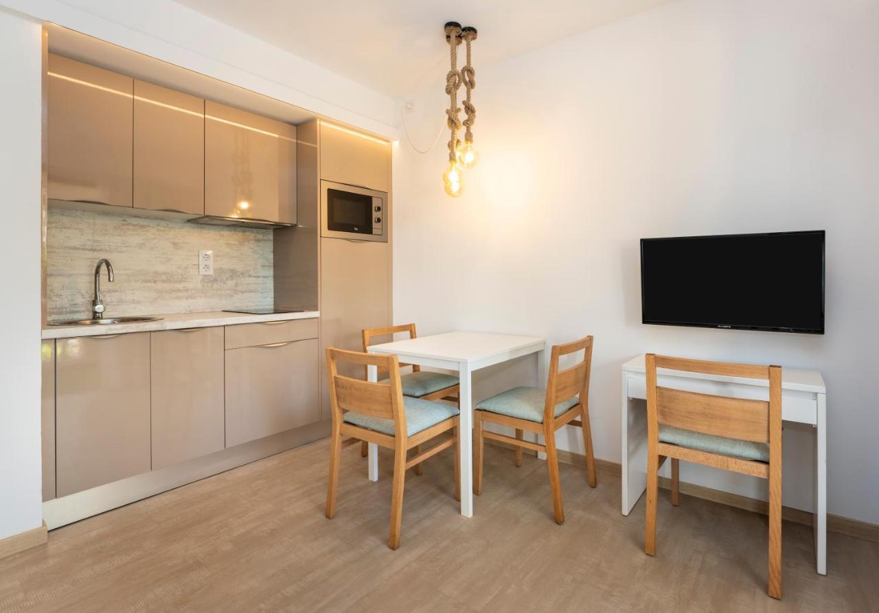 קניאמל Apartamentos S'Olivera מראה חיצוני תמונה